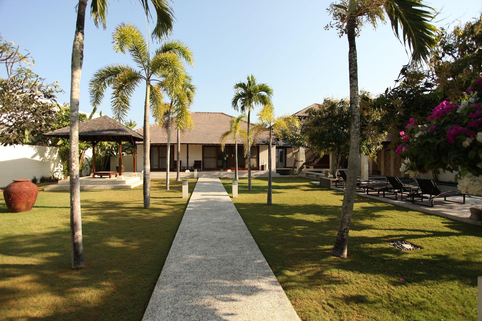 Village de vacances The Wangsa Benoa 4*